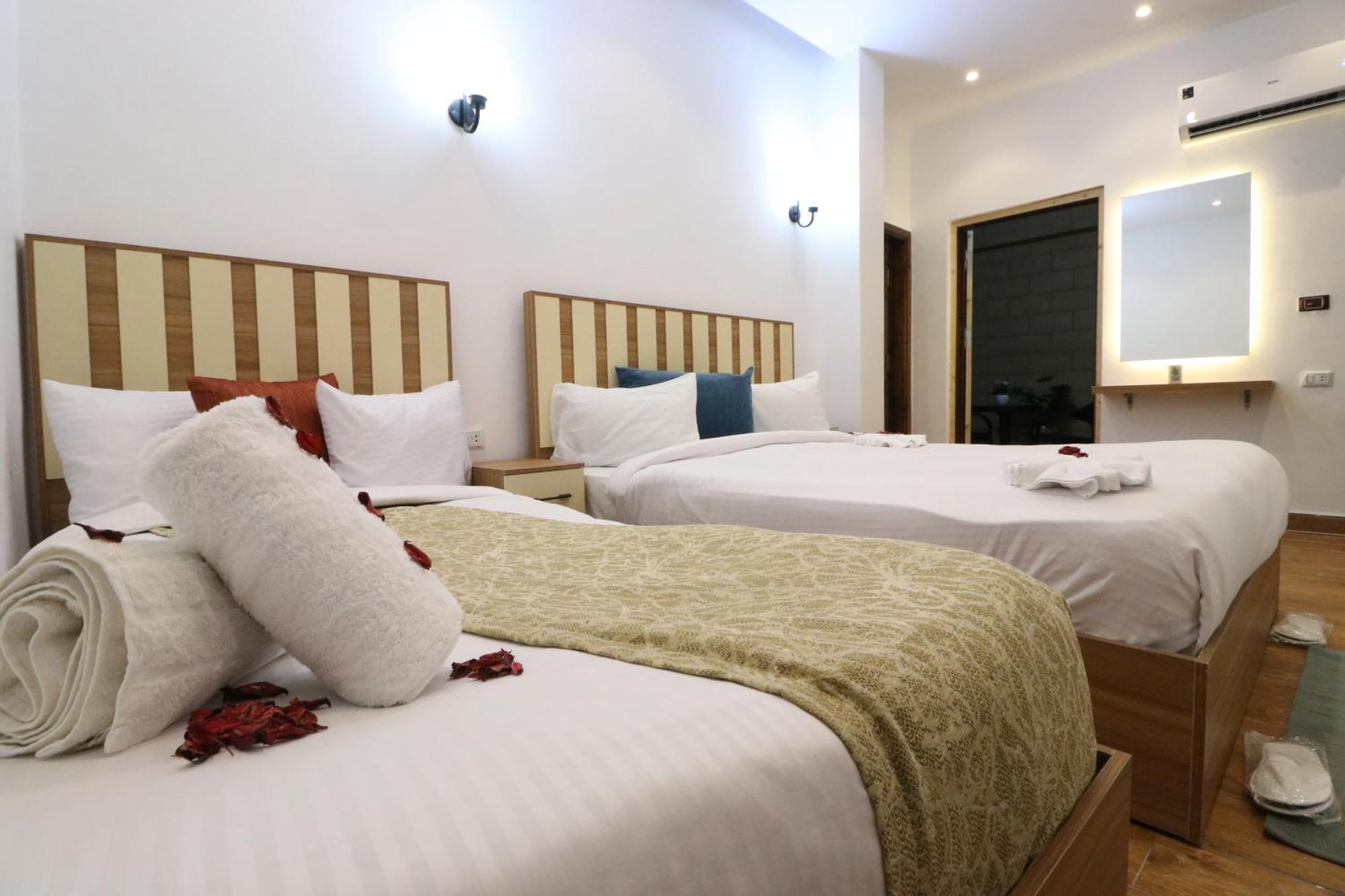 West Pyramids Hotel Kafrat al Jabal Exterior photo